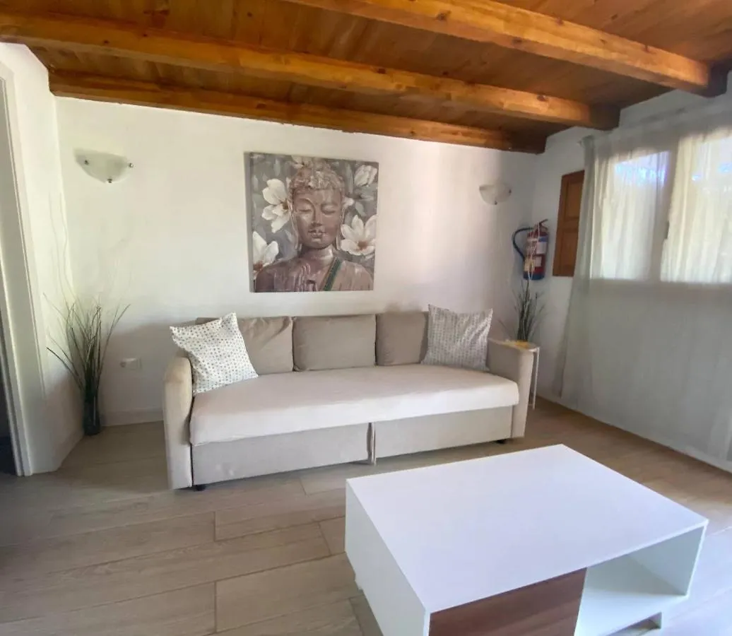 CabanaLanz San Bartolomé Camping